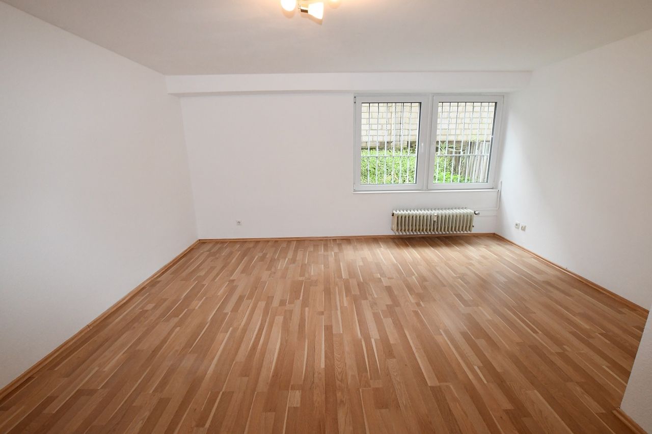 Wohn-/Schlafzimmer