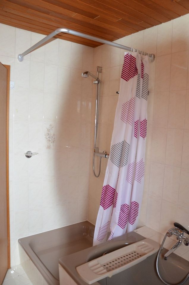 Dusche im Obergeschoss
