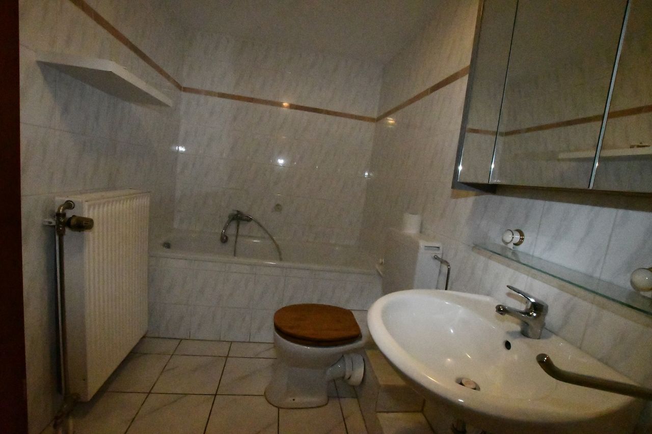 Badezimmer 2