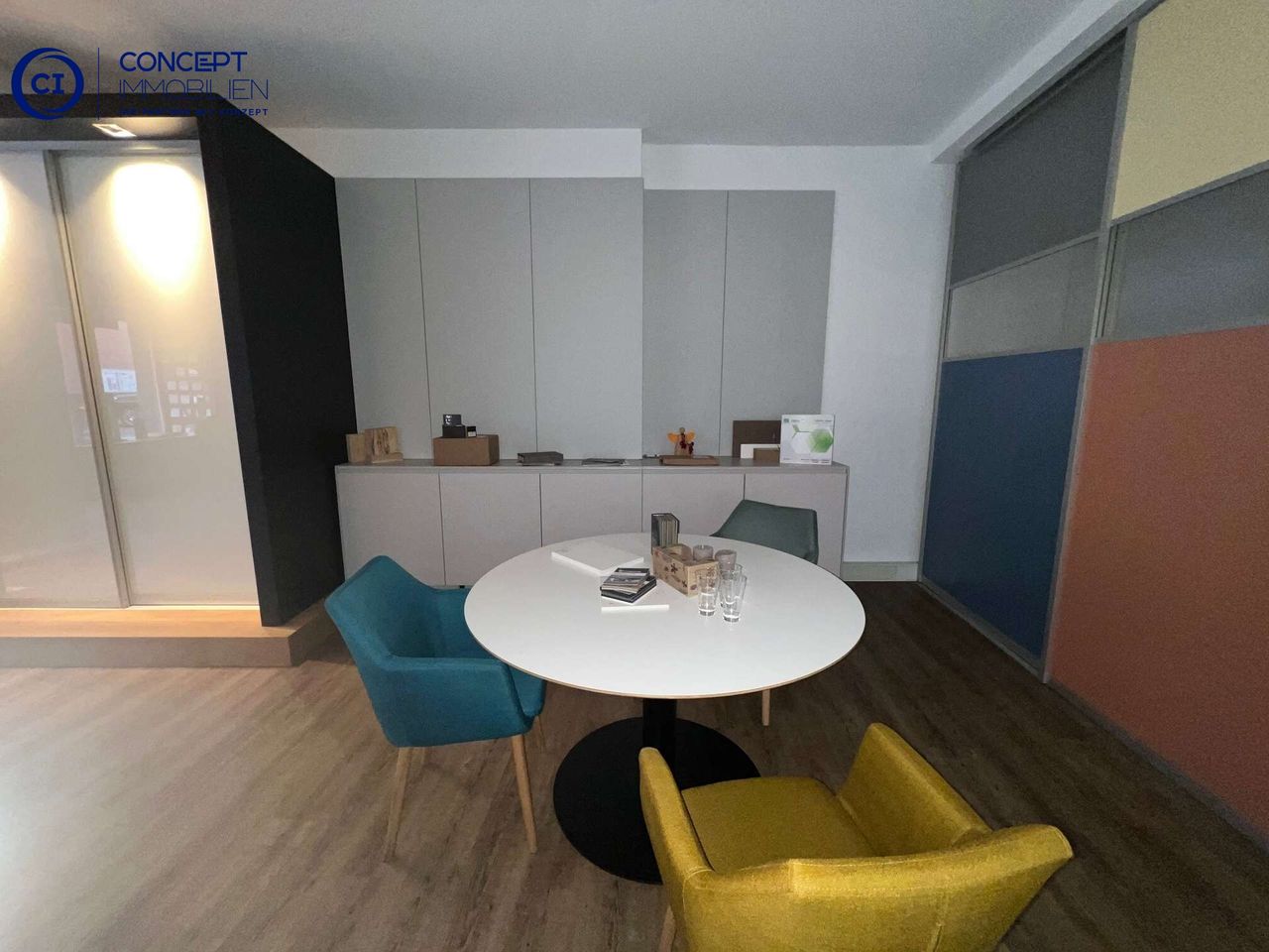 Verkaufsraum hinten 2