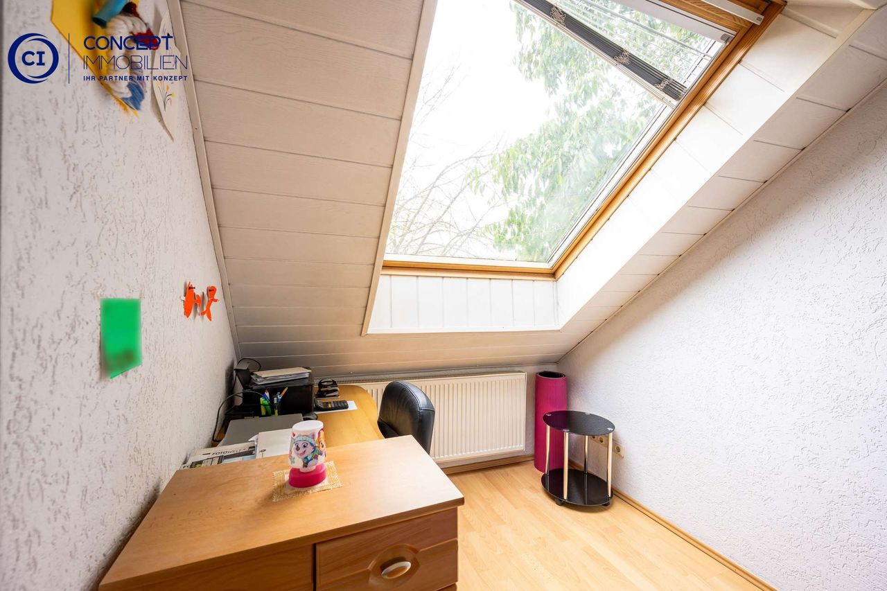 Dachgeschoss Atelier 4