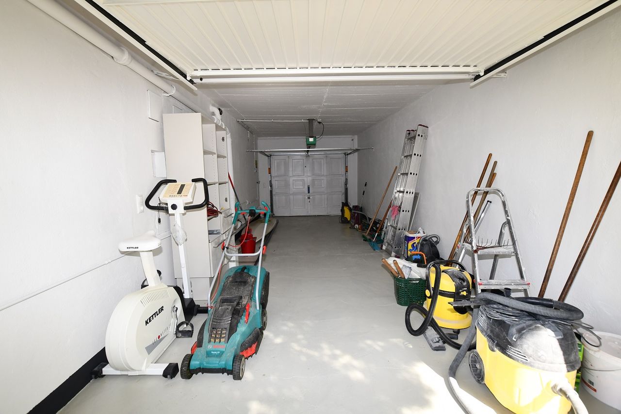 Garage.jpg