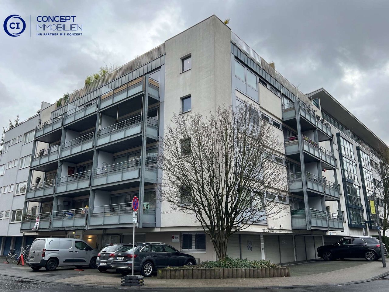 Strassenansicht Ecke