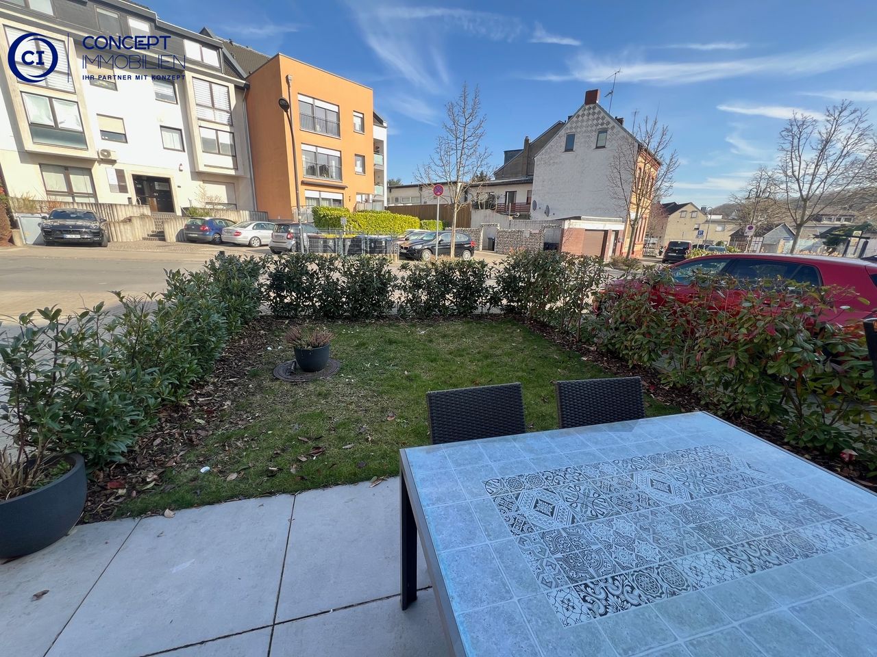 Terrasse 2 u. Garten