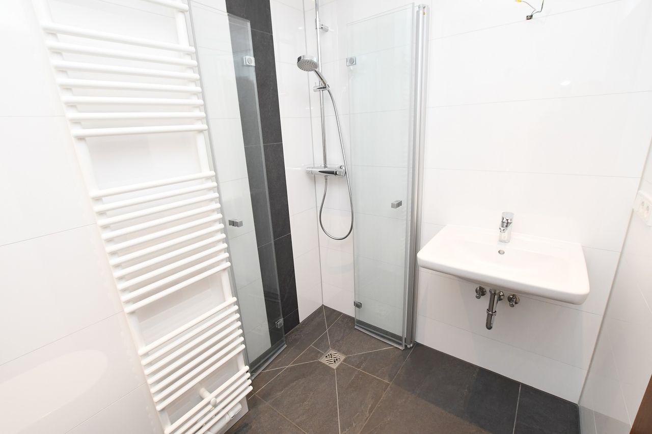 Badezimmer 2