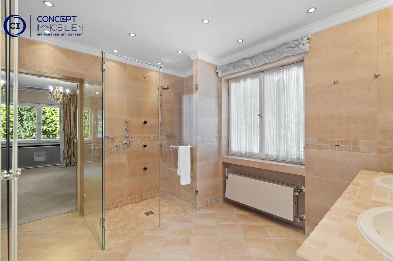 Badezimmer Dusche zu Schlafzimmer 1