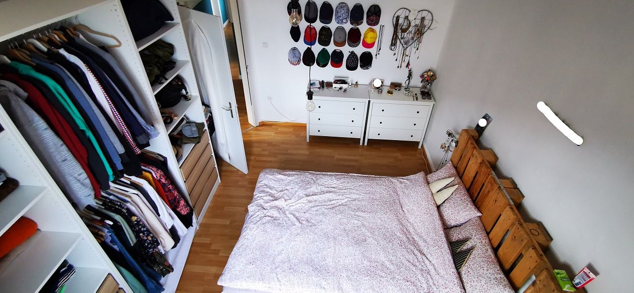 Schlafzimmer 2. OG.