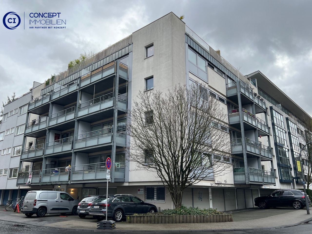 Strassenansicht Ecke